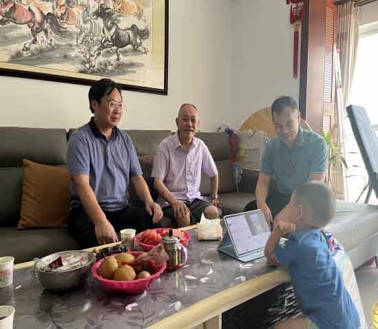 慰问退役军人.jpg