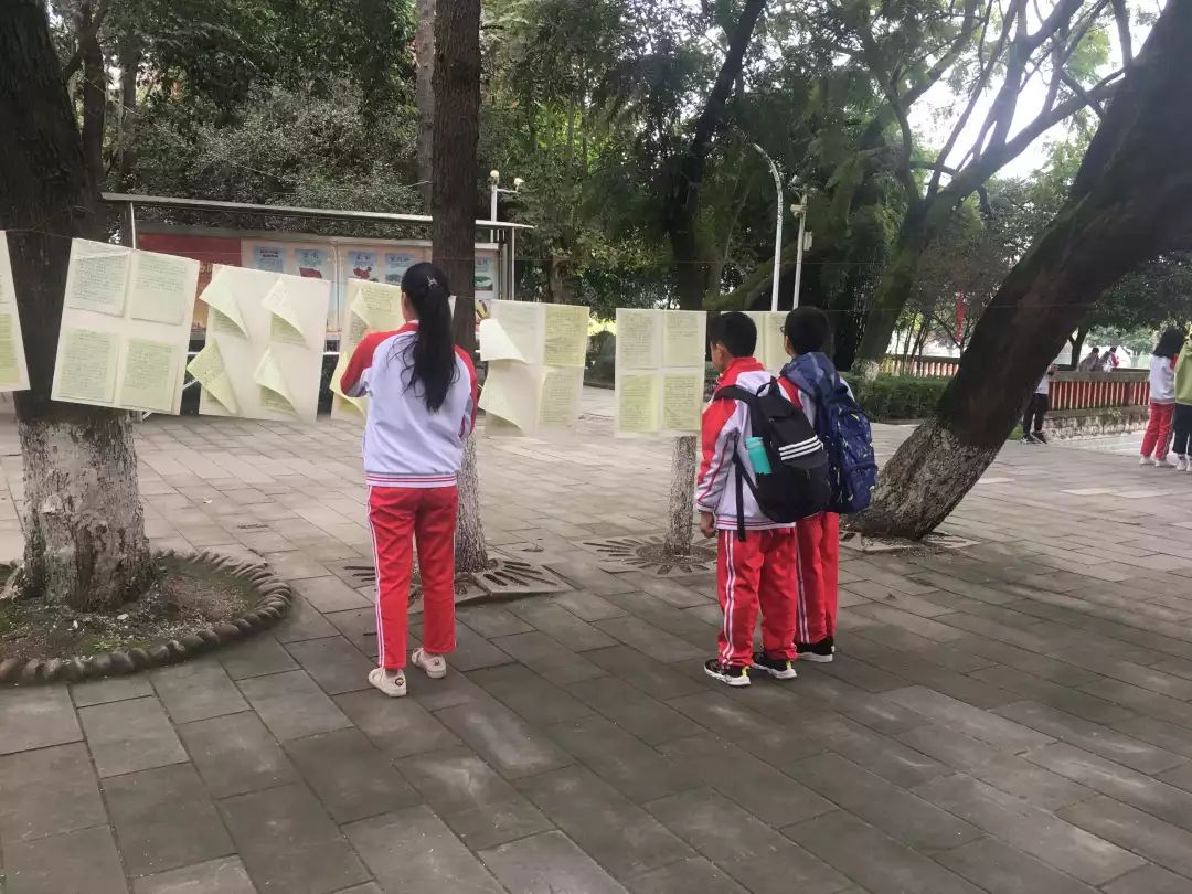 读书俱乐部.jpg