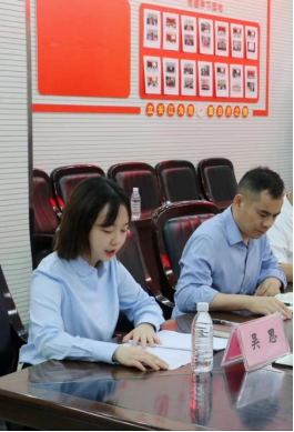 共青团四川省委调研内江一中共青团和少先队工作 -有图(2)384.png
