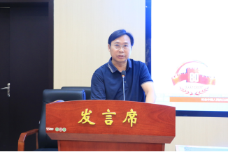 （有图）内江一中师生集中观看抗日战争胜利暨世界反法西斯战争胜利80周年阅兵仪式(1) - 副本600.png
