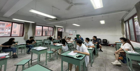聚变化之美，创未来之新——高中化学组举行2025年高考试题研讨活动852.png