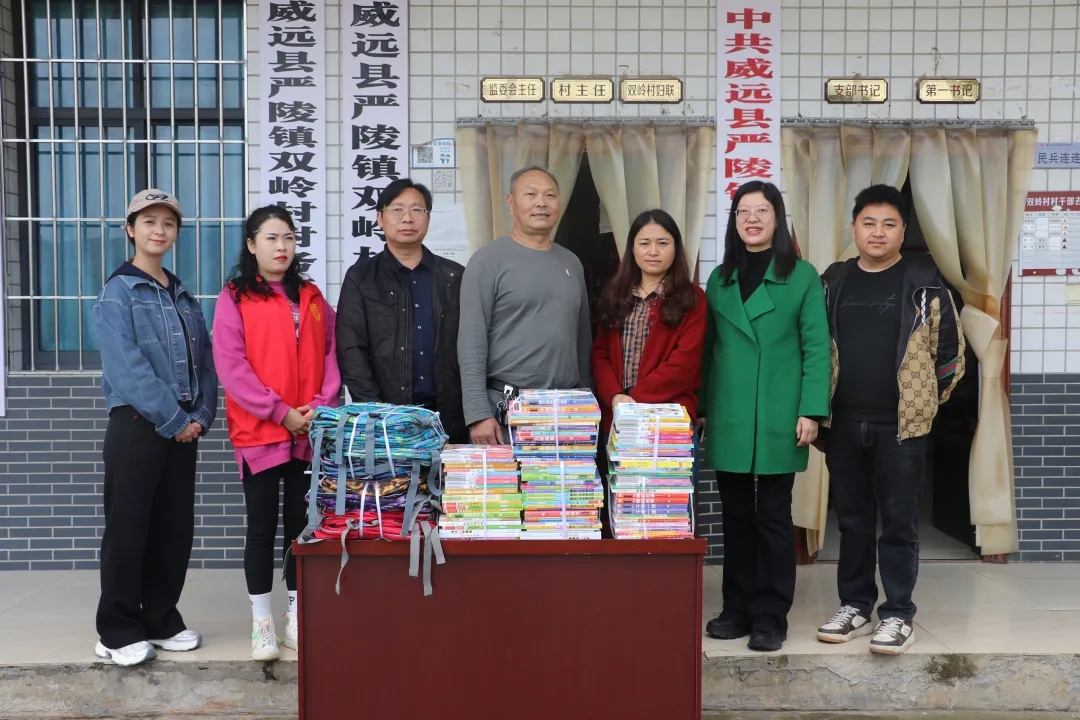 1763975192687074744.jpg 2.jpg