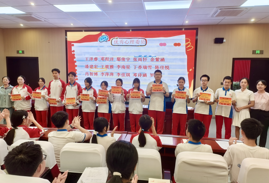 1791427563145055358.png 封面2.png
